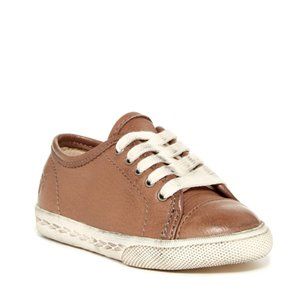 Frye Chambers Low Sneaker in Taupe